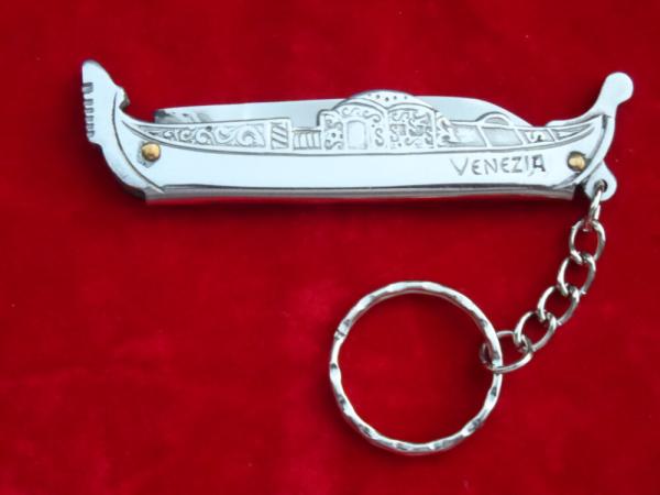 Vintage Italian Venezia Gondola Boat Switchblade Keychain Knife Vintage Italian Venezia Gondola Boat Switchblade Keychain Knife
