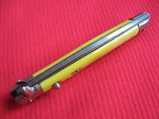 Colonial Shur-Snap Bow Tie Fish Tail Prov. U.S.A. Switchblade Knife