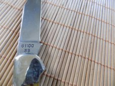 Never used CASE XX Limited Edition 1of 2500 #61100ss Saddle horn Knife, 4 dots