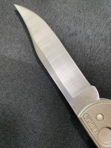Buck 560V (1989) Titanium Hunter