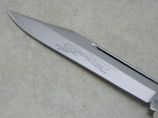 Case Classic 1990's Jigged Bone 61011 1/2 Cheetah Swing Guard Lockback Knife in Box