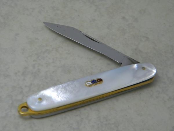 Vintage Unbranded Genuine Mother of Pearl Watch Fob Knife