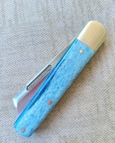 Klassic K'roo Dyed Giraffe Bone Sheepsfoot Sleeveboard...N690..3 7/8" closed...Scagel Cut..coa. slip