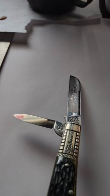 Bulldog Knives 