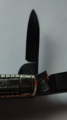 Bulldog Knives 