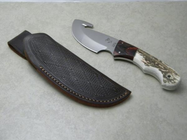 Colt by United Cutlery Stag Gut Hook Skinner Fixed Blade Sheath Knife Colt by United Cutlery Stag Gut Hook Skinner Fixed Blade Sheath Knife