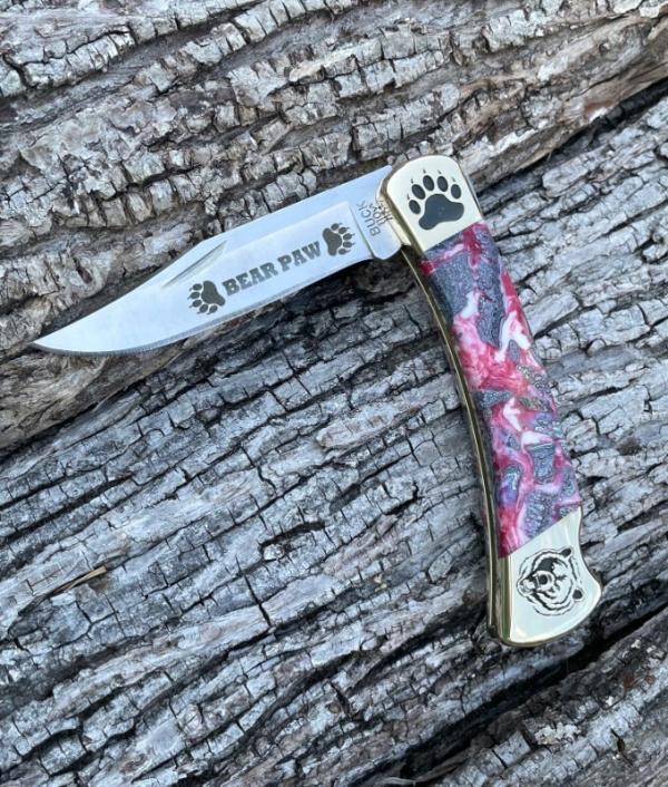 BUCK 110 ** YELLOWHORSE CUSTOM BEAR PAW FOLIDNG HUNTER