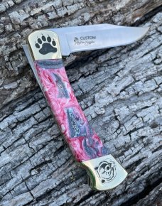 BUCK 110 ** YELLOWHORSE CUSTOM BEAR PAW FOLIDNG HUNTER