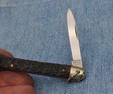 E.Bruckmann Ohligs Solingen 5" Closed Jigged Bone 2 Blade Mint Mirror Polish Bail Brass Liners