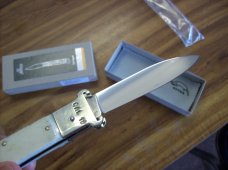 Hubertus Knife Shellpuller Patronenzieher Large Size 11 White Bone UNUSED NIB.