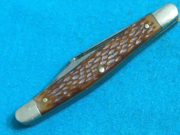 VINTAGE CAMILLUS NEW YORK USA 77 SMALL 3 BLADE STOCKMAN FOLDING POCKET KNIFE KNIVES OLD VINTAGE CAMILLUS NEW YORK USA 77 SMALL 3 BLADE STOCKMAN FOLDING POCKET KNIFE KNIVES OLD