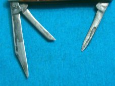 VINTAGE CAMILLUS NEW YORK USA 77 SMALL 3 BLADE STOCKMAN FOLDING POCKET KNIFE KNIVES OLD