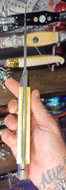 FRANK BELTRAME 11INCH SWINGUARD WITH WHITE BONE 