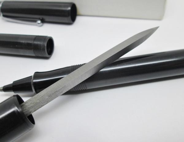 Vintage BIG RED Pen Set - One with a Hidden Triangular Spike Dagger - USA Vintage BIG RED Pen Set - One with a Hidden Triangular Spike Dagger - USA