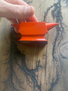 Case xx display anvil with magnets