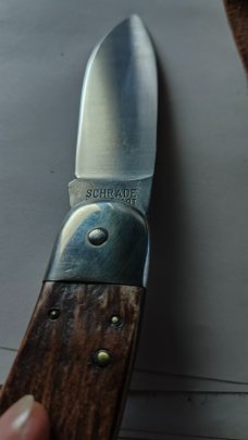 Schrade