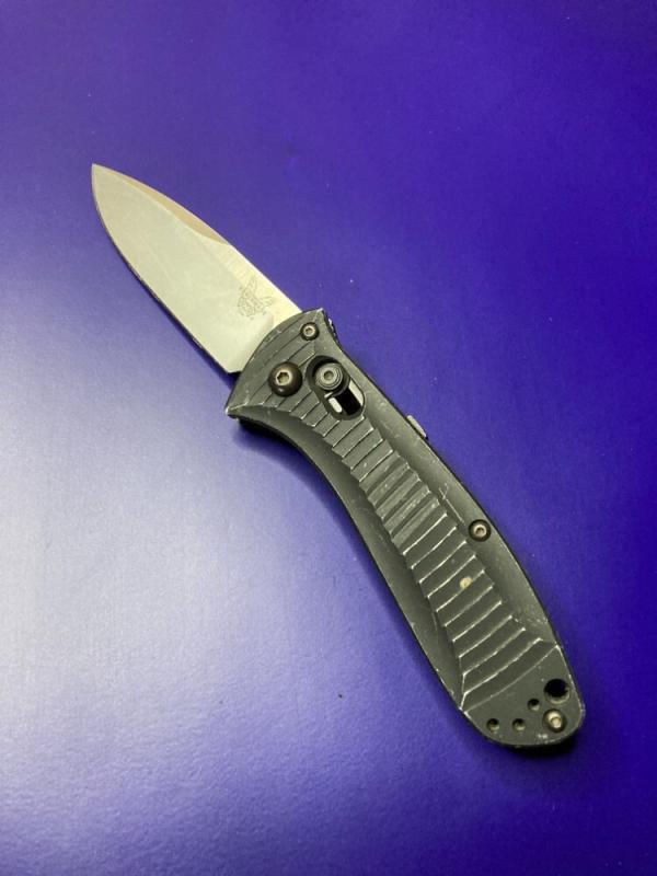 Benchmade 5500 AUTO Mini Presidio 2.97" Satin Plain Blade, Black Aluminum Handles