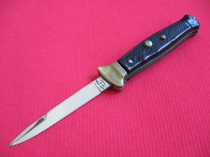 Rare Vintage French TARRY LEVIGNE THIERS FRANCE OTF Switchblade Knife