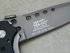 Columbia River Knife & Tool CRKT VAN HOY YEA-GO Assisted Open Linerlock Knife - Dull Demo Edge