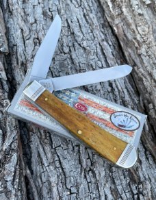 CASE XX ** SFO 2020 ANTIQUE SMOOTH BONE 100 YEARS TRAPPER