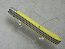 Case XX USA 7 Dot 1973 Yellow 32048SP Slimline Trapper Farmers Jack Knife
