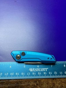 Kershaw Launch 9 Automatic Knife Blue (1.8" Blade) 7250BLUSW