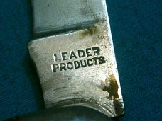 VINTAGE FANCY HANDLE LEADER PRODUCTS FOLDING POCKET TOOTHPICK TICKLER FISH KNIFE KNIVES OLD GREEN