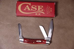 Case XX™ Jigged Old Red Bone Pocket Worn Stockman Stainless Pocket Knife
