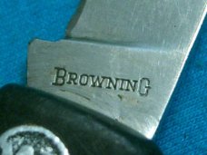SPORTSMANS BROWNING FEATHERWEIGHT FISH BIRD 807 JAPAN 2 BLADE TRAPPER FOLDING POCKET KNIVES OLD