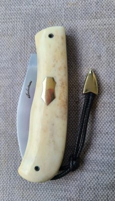 Vincenzo Balistreri Polished Sambar Stag Nessie Slipjoin...3.75"...Lanyard.. Bead..AEB-L..coa..slip.