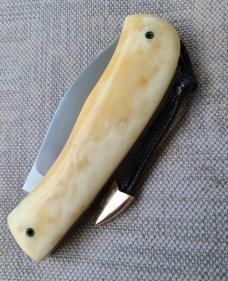 Vincenzo Balistreri Polished Sambar Stag Nessie Slipjoin...3.75"...Lanyard.. Bead..AEB-L..coa..slip.