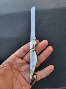 Rare 4" Custom made Bird's Head Bolster Knife, Nice Pattern with Filework, Genuine Mother of Pearl