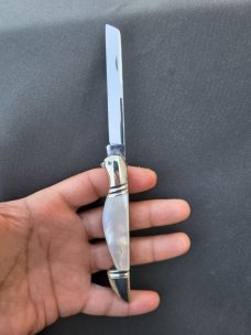Rare 4" Custom made Bird's Head Bolster Knife, Nice Pattern with Filework, Genuine Mother of Pearl