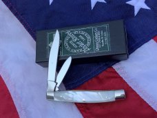 Queen #2 Jack Knife w/ Great Mother of Pearl Handles! Queen Pearl #2 Blade Etch -NOS