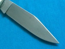A.G. AG RUSSELL 2003 USA ACORN JIGGED BONE LOCKBACK BAREHEAD FOLDING JACK POCKET KNIFE KNIVES OLD