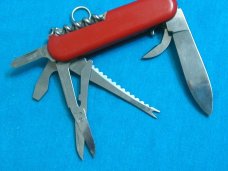 DISCONTINUED WENGER SWISS ARMY FLY FISHERMAN 16945 84MM FOLDING POCKET CAMP KNIFE VICTORINOX KNIVES