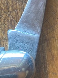 Remington UMC R3575 Acorn Shield  2 Blades & a Punch