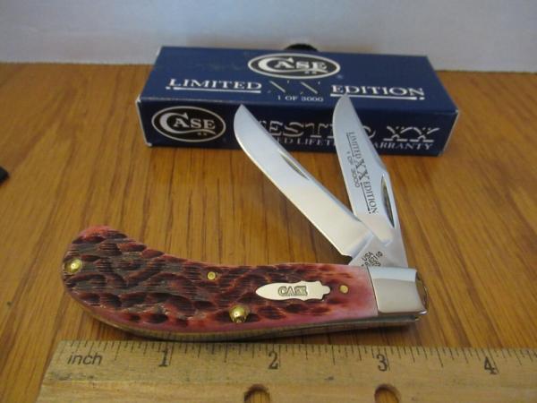 Case XX 2005 Raspberry Bone Saddlehorn Pattern # T.B.62110 SS Case XX 2005 Raspberry Bone Saddlehorn Pattern # T.B.62110 SS
