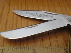 Case XX 2005 Raspberry Bone Saddlehorn Pattern # T.B.62110 SS