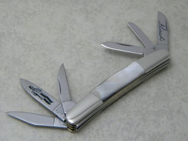 United Cutlery UC344 Surgical Steel Japan Black Pearl Lincoln 6 Blade Medium Congress Knife