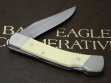 Schrade + USA LB5 Bald Eagle Commemorative Scrimshaw Lockback Knife & Pouch in Box