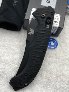 Benchmade 8600BK Auto Bedlam That Has Become A Classic- Discontinued Rare And Hard To Find