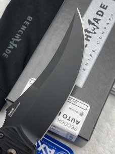 Benchmade 8600BK Auto Bedlam That Has Become A Classic- Discontinued Rare And Hard To Find