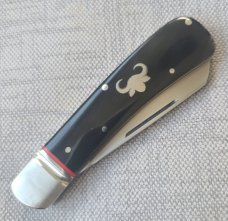 Robbie Ferreira Buffalo Horn Sheepsfoot Curved Jack..N690..4".. fluted bolsters ..Ostrich slip