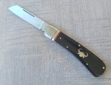 Robbie Ferreira Buffalo Horn Sheepsfoot Curved JackN6904quot fluted bolsters Ostrich slip