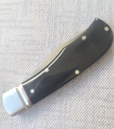 Robbie Ferreira Buffalo Horn Lanny...Buff Shield....N690..4".. fluted bolsters ..Ostrich slip