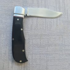 Robbie Ferreira Buffalo Horn Lanny...Buff Shield....N690..4".. fluted bolsters ..Ostrich slip