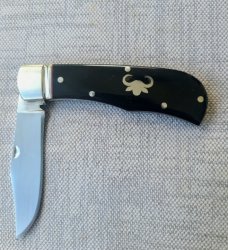 Robbie Ferreira Buffalo Horn Lanny...Buff Shield....N690..4".. fluted bolsters ..Ostrich slip