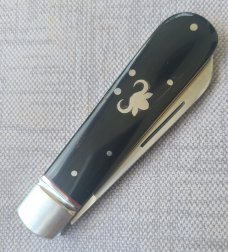 Robbie Ferreira Buffalo Horn Spear Jack ...Shield....N690..4".. fluted bolsters ..Ostrich slip