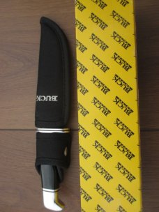 Buck 119 Special   Like New In Box   Cordua Nylon Sheath